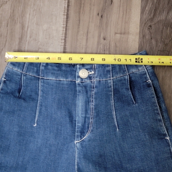 Pilcro and the Letterpress High Rise Wide Leg Cropped Jeans - Picture 8 of 12